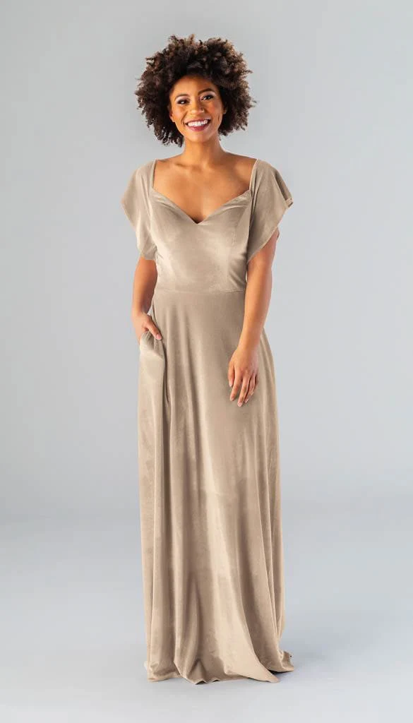 Evelyn - Image 10