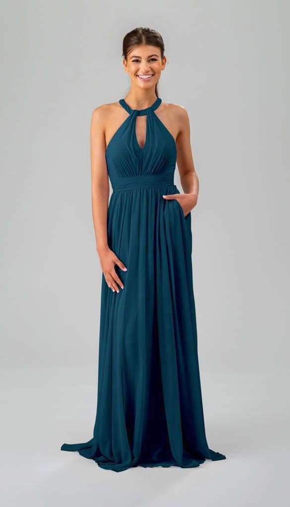 In Stock Gwen - Image 4