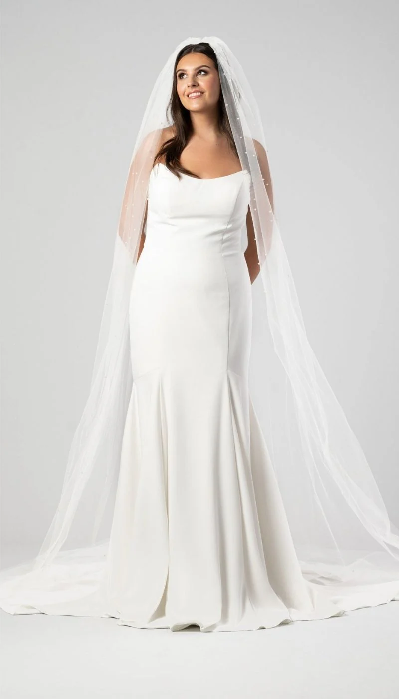 Simone Scattered Pearl Veil